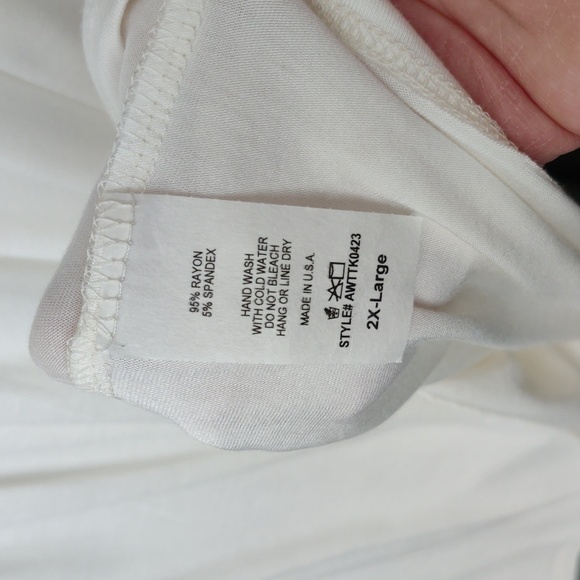 Dressis Cream White Sleeveless Top Scoop Pleated Neck Blouse Size XXL - Picture 7 of 9